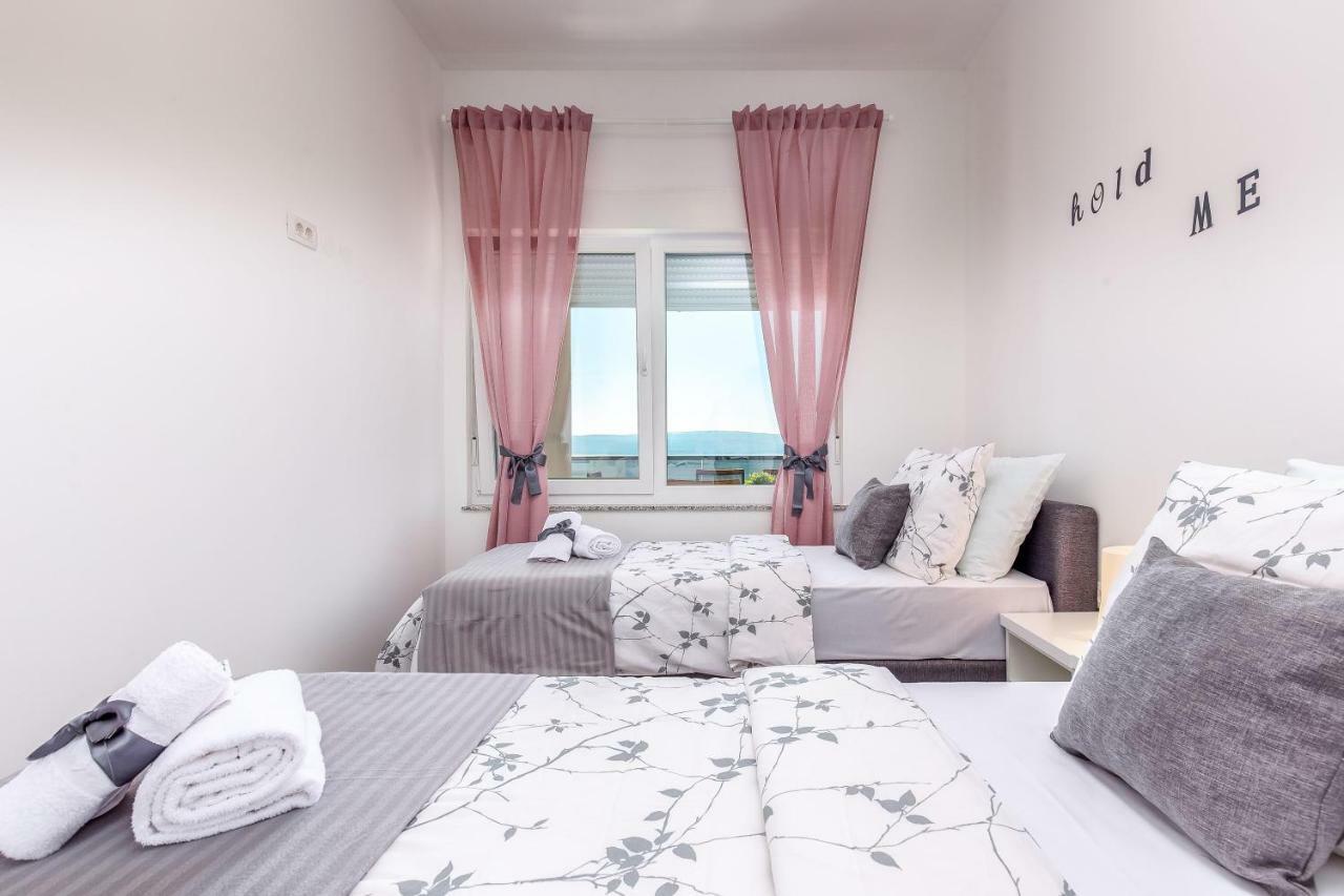 Villa Veronique Драмал Екстериор снимка