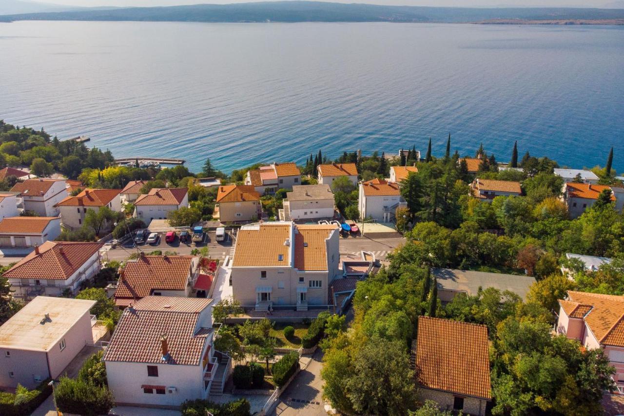 Villa Veronique Драмал Екстериор снимка